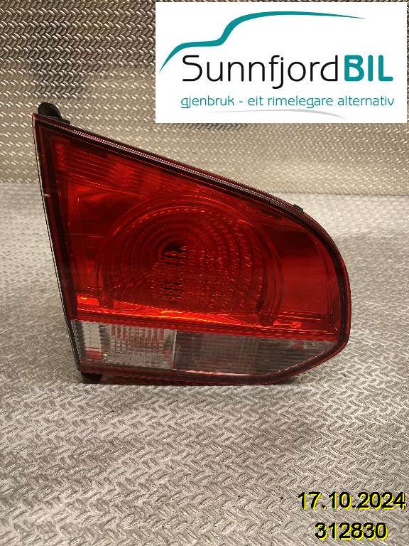 Baklykt venstre indre til VW Golf VI 2008-2012  (VOLKSWAGEN|5K0 945 093 G|5K0945093G)