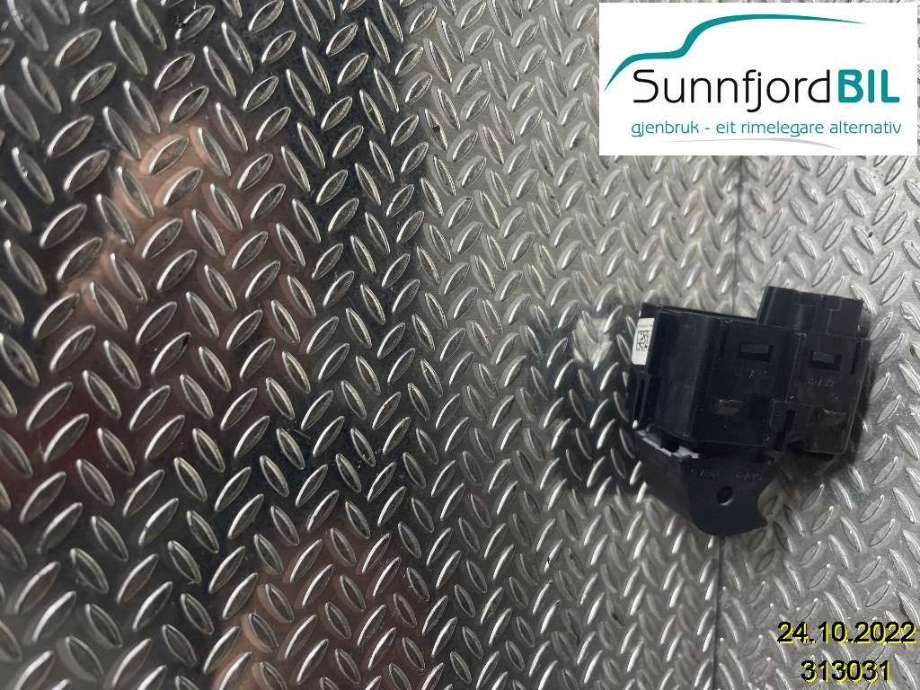 Bryter ruteheis til Ford Mondeo 2014-2019 (Type V, Fase 1)  (DG9T14529AAW|)