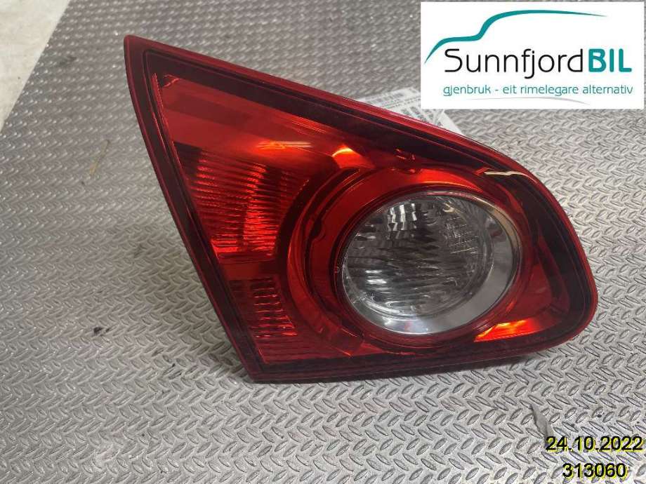 Baklykt venstre indre til Nissan Qashqai 2007-2010 (Type I, Fase 1) (NISSAN|26555JD800|)