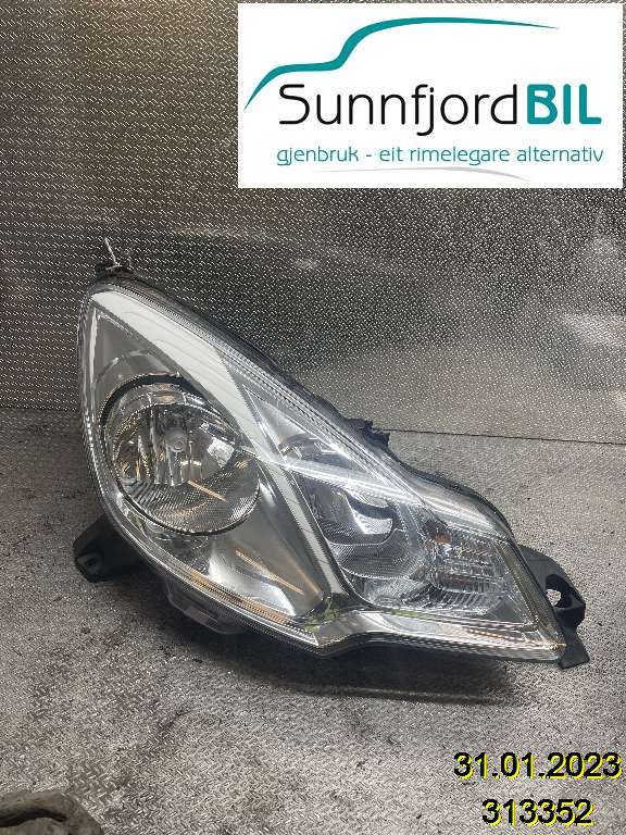 Frontlykt høyre halogen til Citroën C3, 2010-2016 (Type II)  (CITROEN|1606930480)