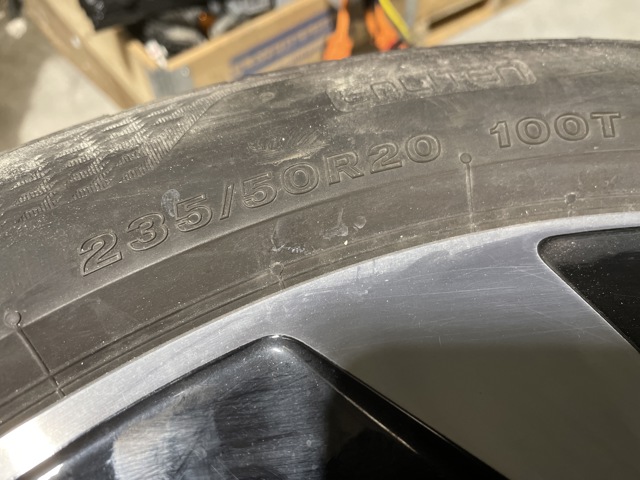 Hjulsett aluminium sommer til VW ID.4 2020-->>  (235/50R20 100T|)