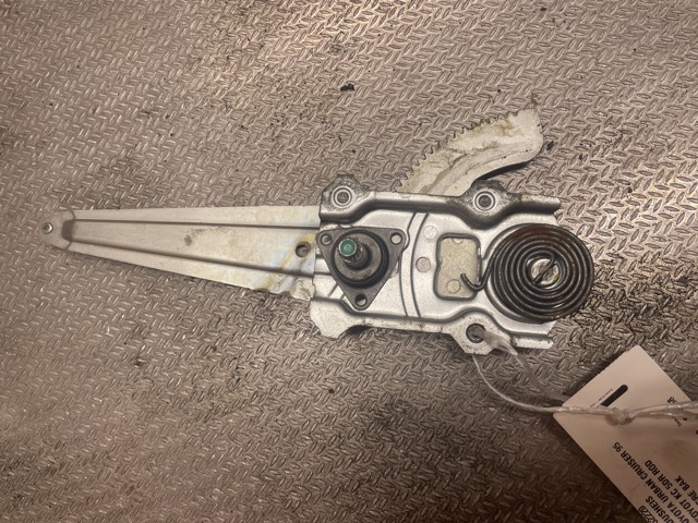 Ruteheis til Toyota Urban Cruiser, 2009-2014  (TOYOTA|6983052220)
