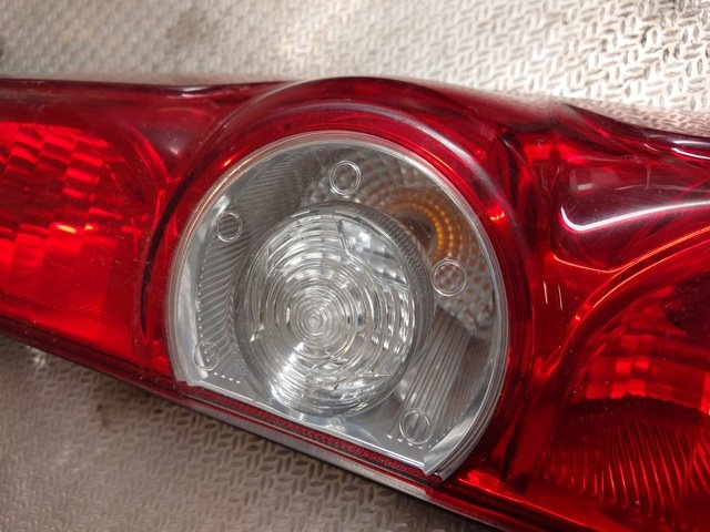 Baklykt høyre til Fiat Doblo 2010-->> (Type II)  (FIAT|51830564||02037099900010)