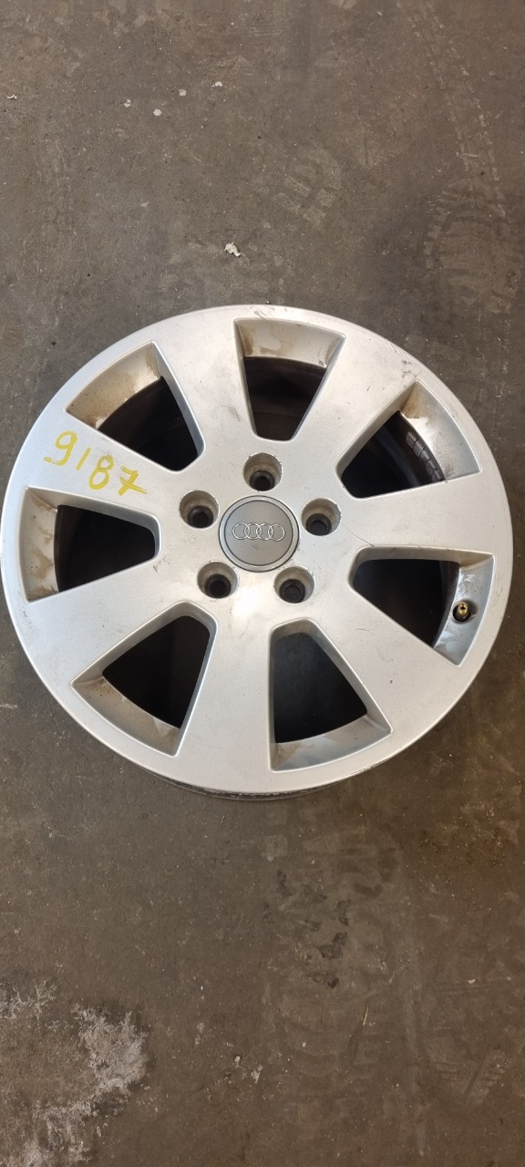 Felg aluminium til Audi A3, 2003-2008 (Type II, Fase 1)  (AUDI|8P0601025A)
