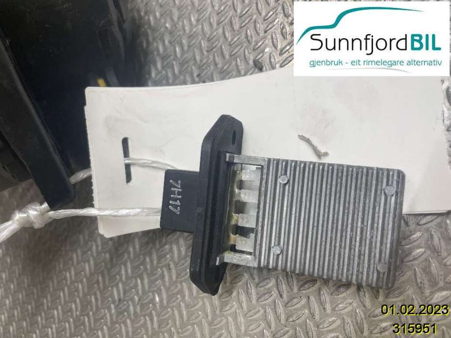 Varmeapparat motstand til SsangYong Actyon 2007-2013 (SSANGYONG|6811109160|)