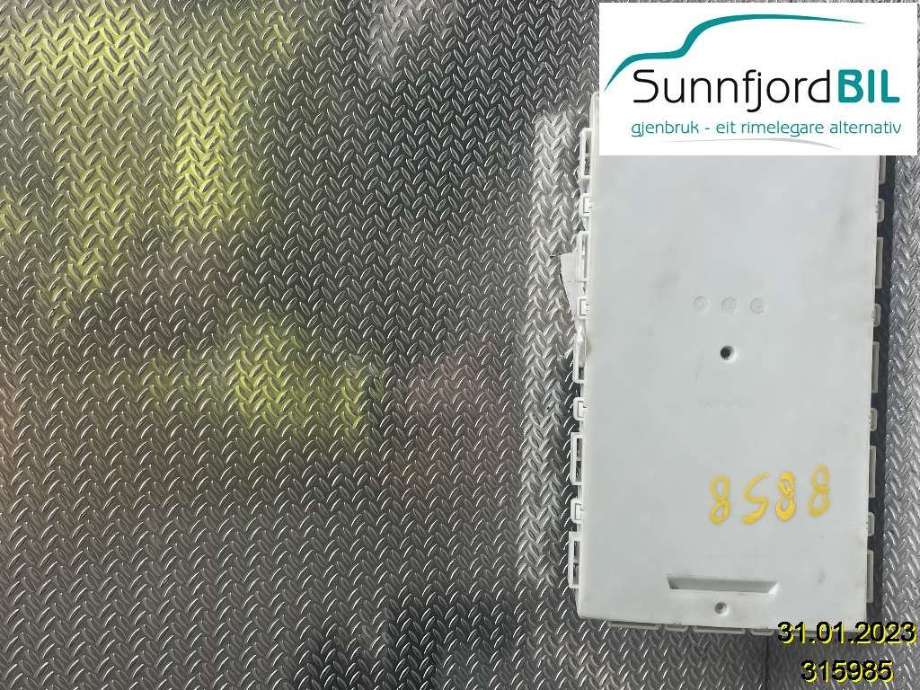 Styreenhet diverse til BMW 2-Serie 2014-2021 (F22/F23) (F22/F23) (BMW|61355A577E3|61355A402E6|6135680856601)
