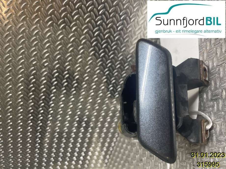 Lyktespylerdyse til Toyota RAV4 2006-2009 (Type III, Fase 1)  (TOYOTA|8520842010|)