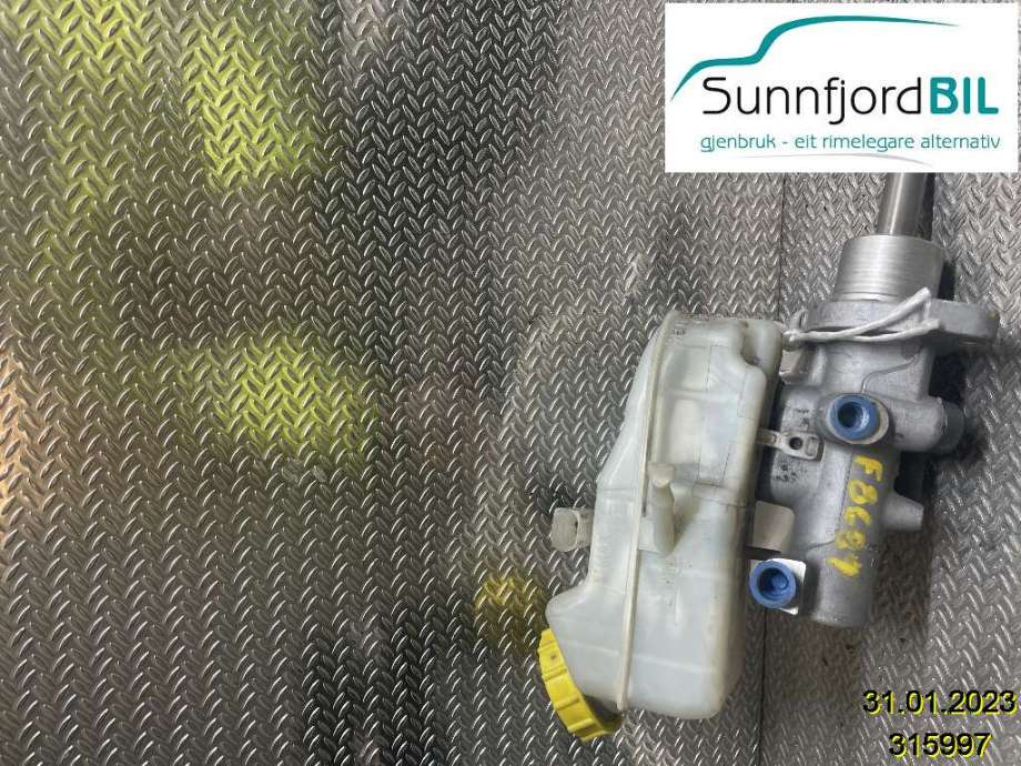 Bremsepumpe hoved til Mercedes ML 1997-2005 (W163) (W163) (MERCEDES|A0004317201||A0004316201)