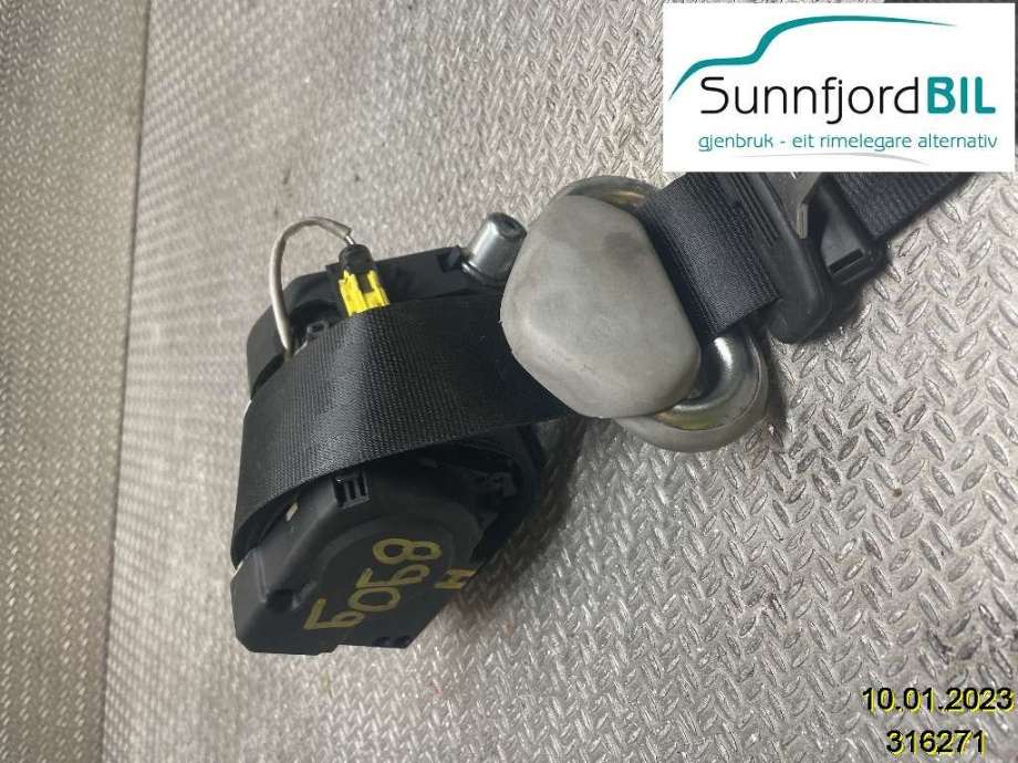 Sikkerhetsbelte foran høyre til VW Transporter / Caravelle, 2015-2019 (T6) (T6) (VOLKSWAGEN|7E0857806C)