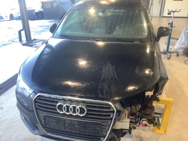 Panser til Audi A1, 2010-2014 (Type I, Fase 1)  (AUDI|8X0 823 029)