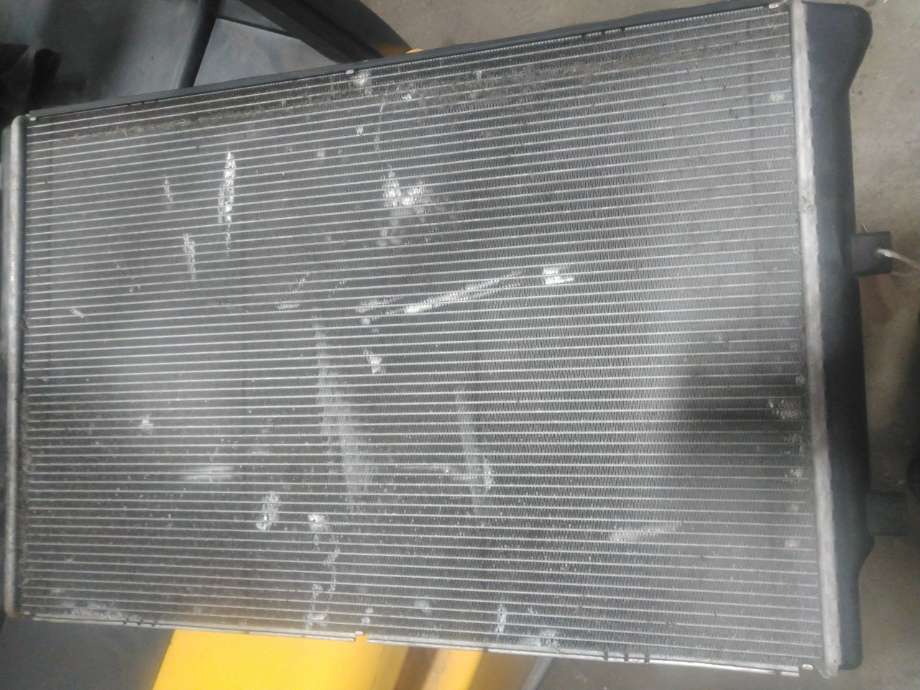 Radiator (manuell gir) til Škoda Superb 2008-2015 (Type II)  (SKODA|1K0121251AB||1K0121251DM)