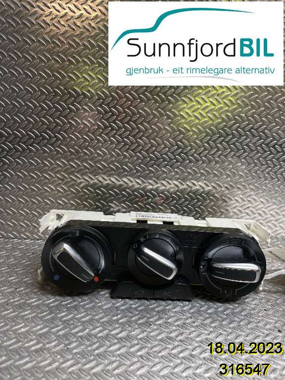 Varmeapparat betjening til Audi A1 2010-2014 (Type I, Fase 1)  (AUDI|8X0820045A|)