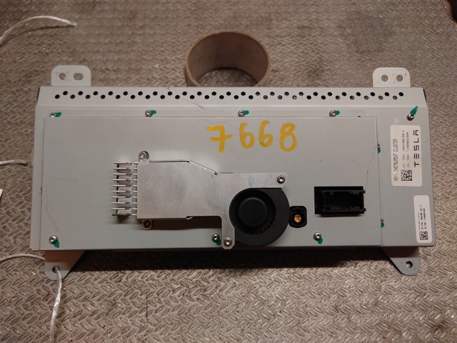 Instrumentpanel til Tesla Model S 2013-2016 (Fase 1)  (TESLA|1004788-00-C|)