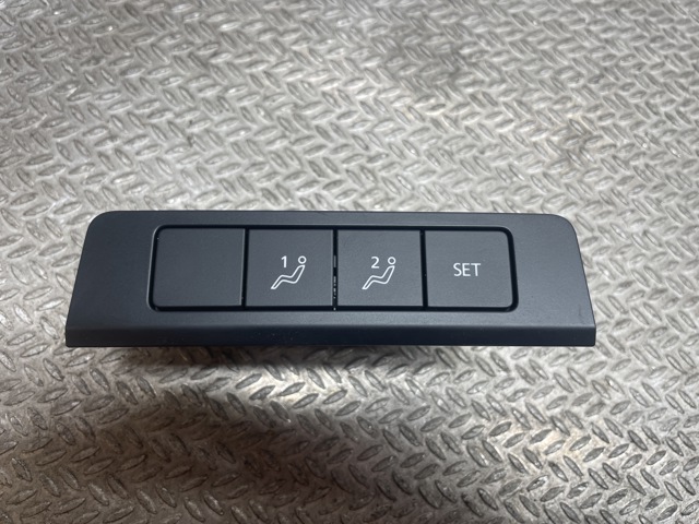 Bryterpanel førersete til Mazda MX-30, 2020-->>  (BCKP66180)