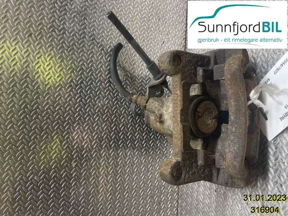 Bremsecaliper høyre bak til Opel Vivaro B, 2014-2019  (OPEL|95516293)