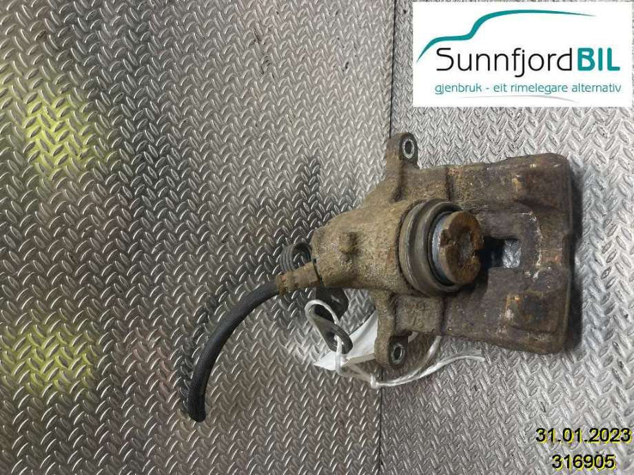 Bremsecaliper venstre bak til Opel Vivaro B, 2014-2019  (OPEL|95516292)
