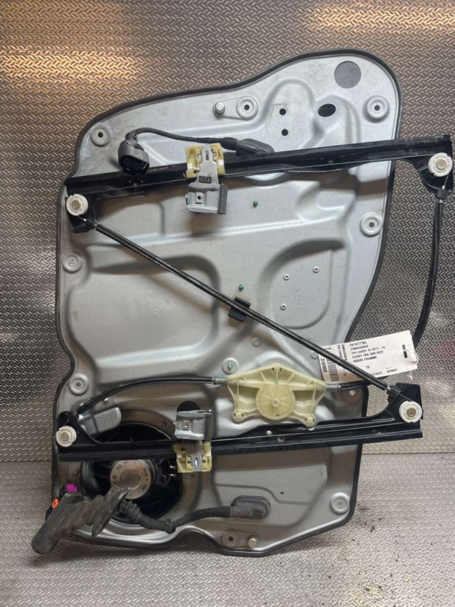 Ruteheis til VW Caddy 2010-2015 (Type III, Fase 2)  (VOLKSWAGEN|2K1837730L|)