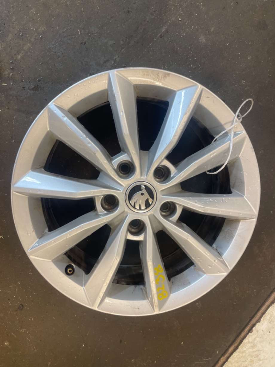 Felg aluminium til Škoda Octavia, 2020-->> (Type IV)  (5E00714948Z8)