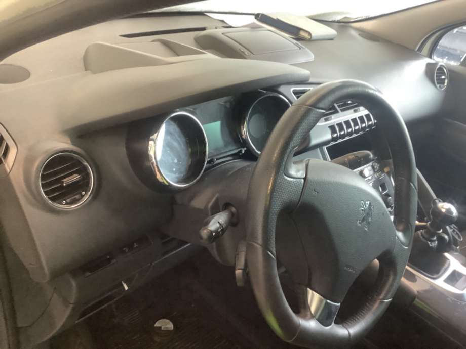 Dashbord til Peugeot 3008, 2009-2016 (Type I)  (PEUGEOT|)