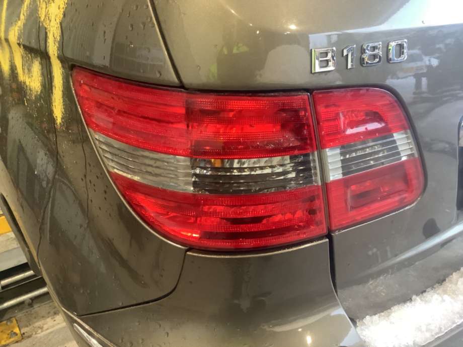 Baklykt venstre til Mercedes B-Klasse, 2008-2011 (Fase 2) (W245) (W245) (MERCEDES|A1698202564)