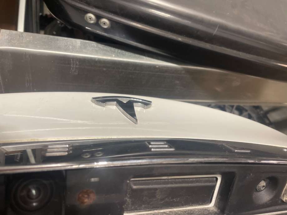 Bakluke/bakdør håndtak til Tesla Model S, 2013-2016 (Fase 1)  (TESLA|)