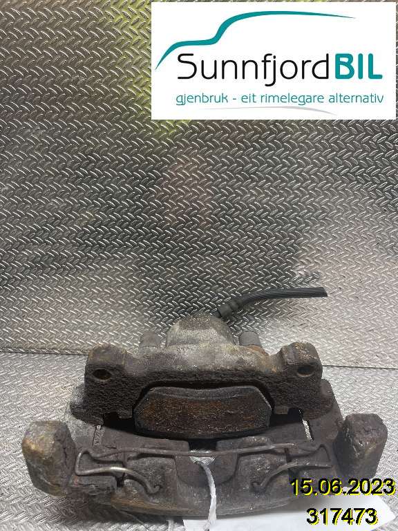 Bremsecaliper høyre foran til VW Touran 2003-2006 (Type I, Fase 1) (VOLKSWAGEN|1K0615124E|)