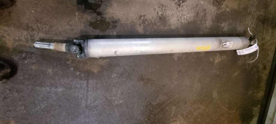 Mellomaksel bakre til Nissan Navara 2005-2010 (Fase 1) (D40) (D40) (NISSAN||373003X33A)