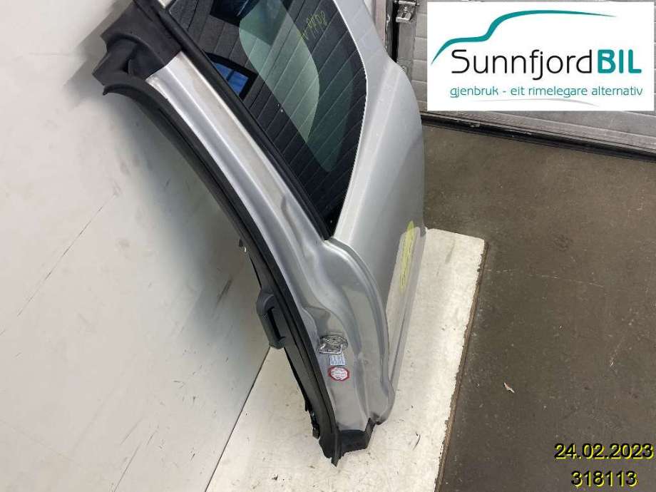 Dør venstre bak til Ford Ranger / Ranger Raptor 2015-2022 (FORD|AB39-2124603-AC|2174339|)