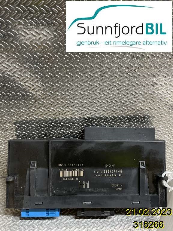 Bryter elektrisk håndbrekk/parkbrems til Toyota Prius +7 2012-2020 (Type III) (stasjonsvogn) (stasjonsvogn) (TOYOTA|8471847041|)
