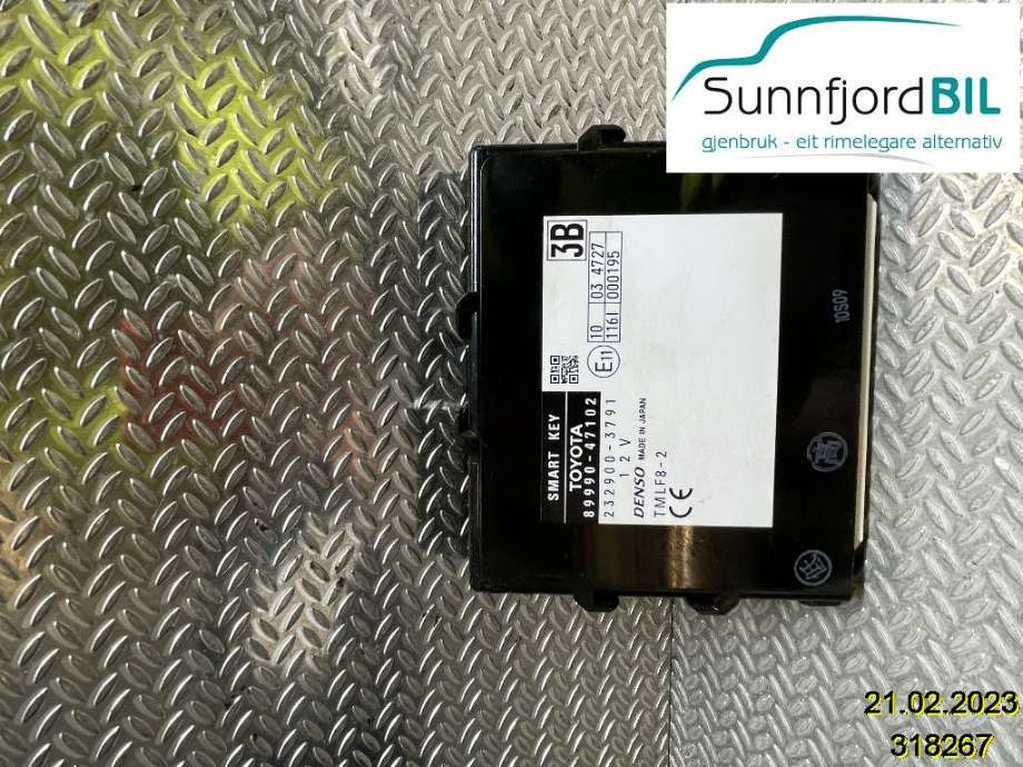 Styreenhet nøkkelfri/keyless til Toyota Prius +7, 2012-2020 (Type III) (stasjonsvogn) (stasjonsvogn) (TOYOTA|8999047102)