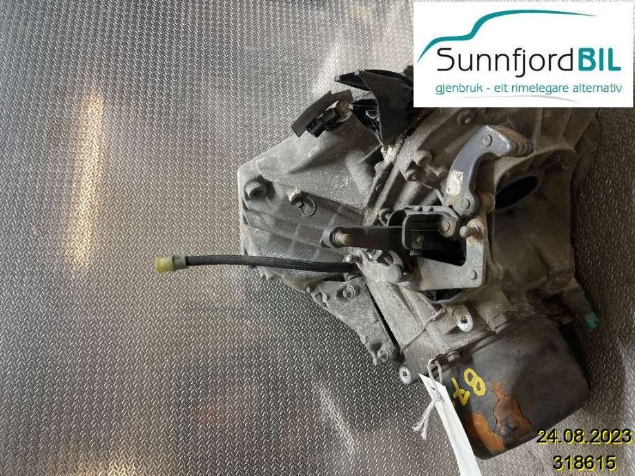 Girkasse manuell til Renault Clio 2012-2016 (Type IV, Fase 1) (RENAULT|320107336R|320107568R|)