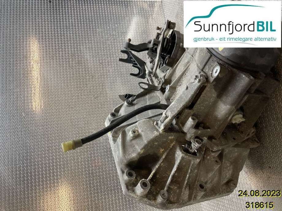 Girkasse manuell til Renault Clio 2012-2016 (Type IV, Fase 1) (RENAULT|320107336R|320107568R|)