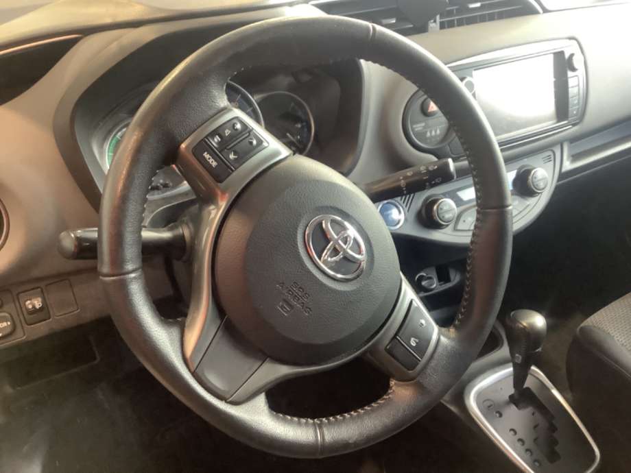 Ratt til Toyota Yaris, 2012-2014 (Type III, Fase 1)  (TOYOTA|)