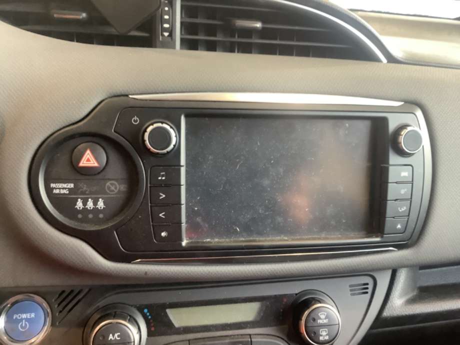 Instrument kjørecomputer til Toyota Yaris, 2012-2014 (Type III, Fase 1)  (TOYOTA|)