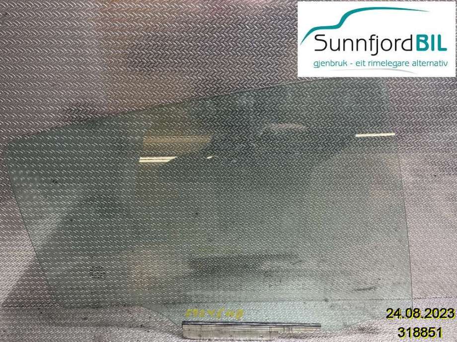 Siderute høyre bak til Toyota Yaris, 2014-2020 (Type III, Fase 2)  (TOYOTA|681300D200)