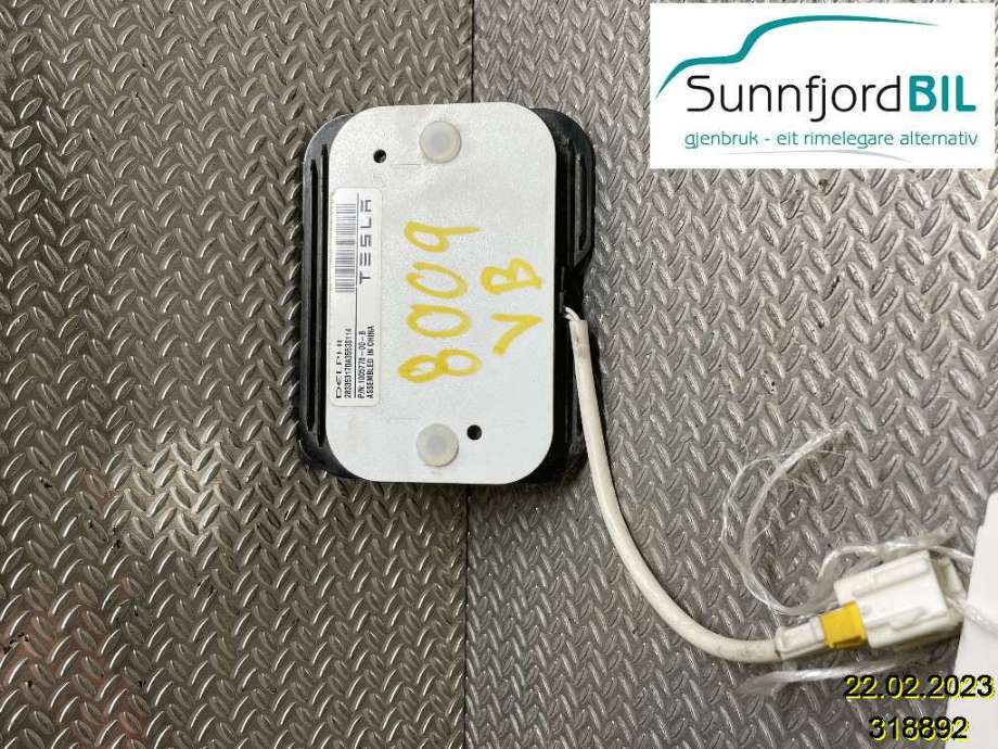Sensor diverse til Tesla Model S 2013-2016 (Fase 1)  (TESLA||100577800B)