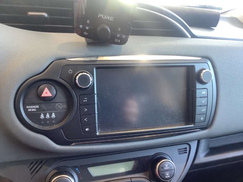 Instrument kjørecomputer til Toyota Yaris, 2014-2020 (Type III, Fase 2)  (TOYOTA|)