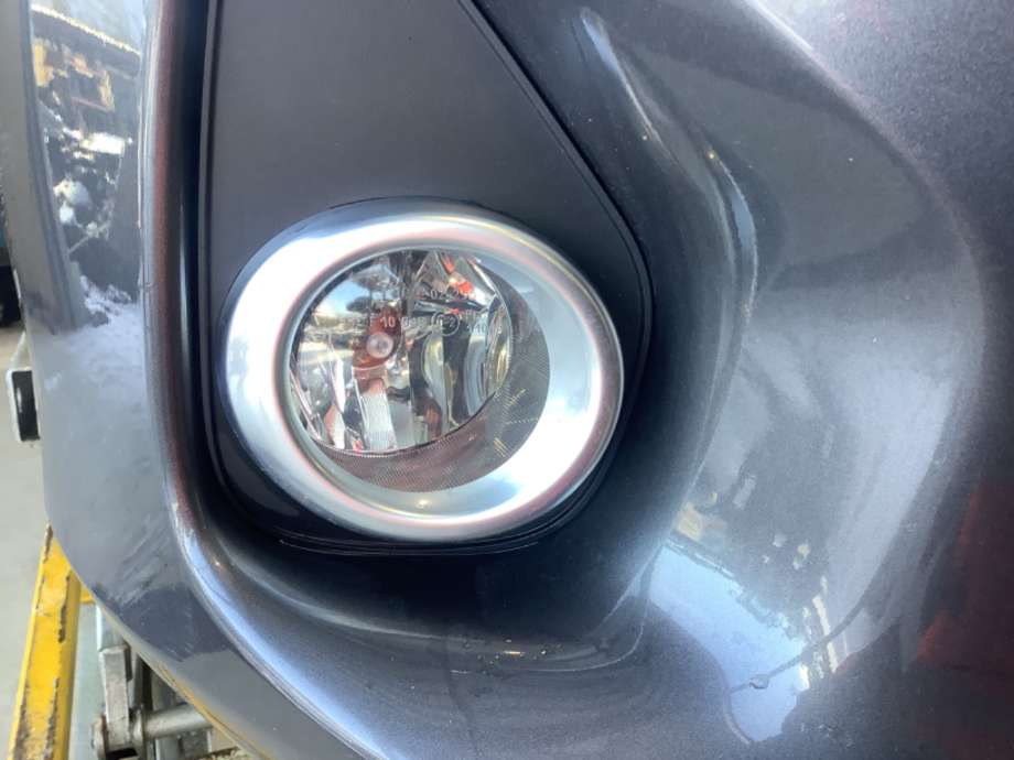 Tåkelykt høyre foran til Toyota Yaris, 2014-2020 (Type III, Fase 2)  (TOYOTA|8121002110)