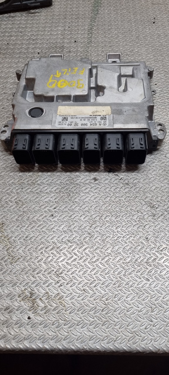 Styreenhet motor til Mercedes E-Klasse 2016-2023 (W213) (W213) (MERCEDES|A 654 900 32 00|)