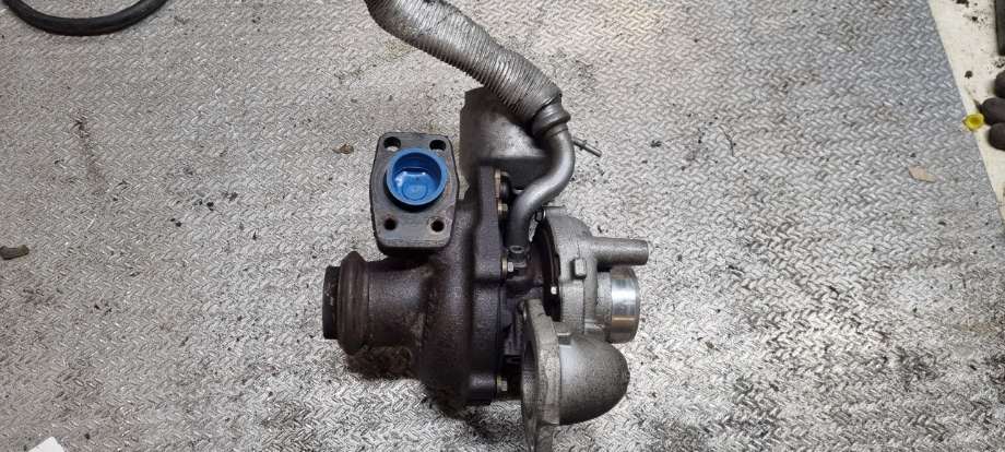 Turbo til Peugeot 5008 2010-2017 (Type I)  (PEUGEOT|0375 P8|0375 P7|9586120680)