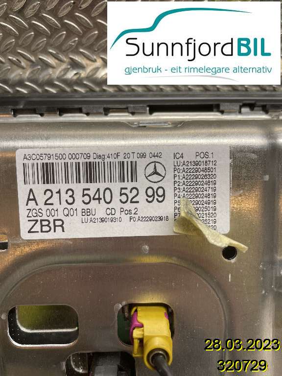 Instrumentpanel til Mercedes E-Klasse 2016-2023 (W213) (W213) (MERCEDES|A2135405299|A 213 540 66 86)