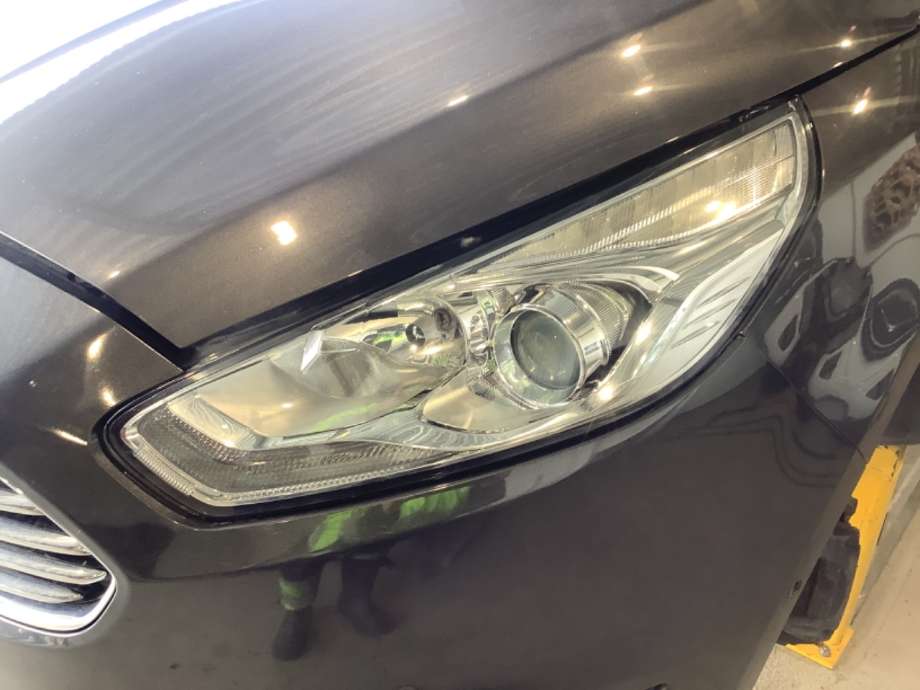 Frontlykt venstre halogen til Ford Galaxy, 2015-2022 (Type IV)  (FORD|2240614)