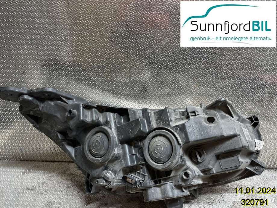 Frontlykt venstre halogen til Ford Galaxy 2015-2022 (Type IV)  (FORD|2240614|1921551|EM2B13W030JE)