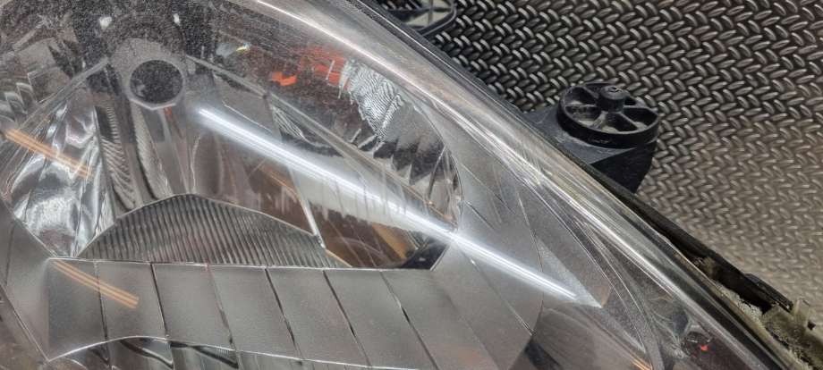 Frontlykt høyre halogen til Peugeot Partner 2008-2015 (Type II, Fase 1) (PEUGEOT|96 772 023 80||90013222)