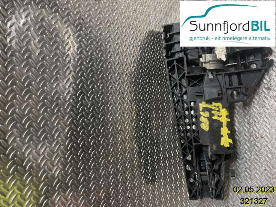 Dørhåndtak utv høyre bak til Audi A4 2007-2014 (Type IV) (B8) (B8) (AUDI|8T0837886B|8T0837205A|)