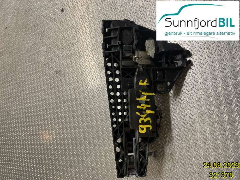 Dørhåndtak utv høyre foran til Audi A4 2007-2014 (Type IV) (B8) (B8) (AUDI|8T0837886B|8T0837205A|)