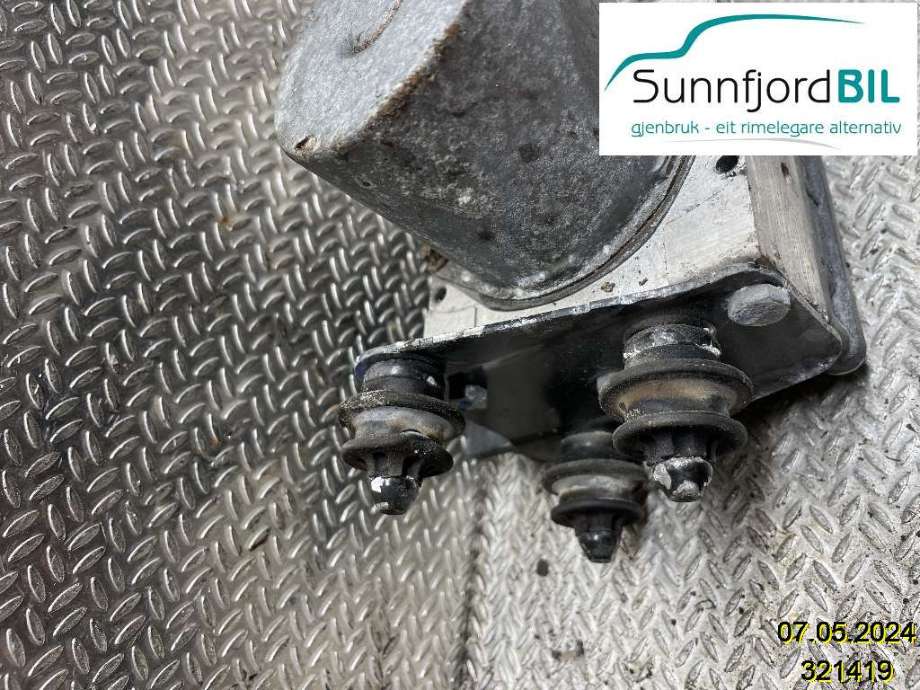 ABS sentral til Audi A4 2007-2014 (Type IV) (B8) (B8) (AUDI|8K0614517FN|8K0614517CL|8K0907379AF)