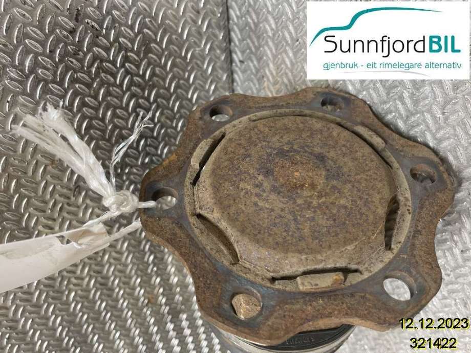 Drivaksel høyre foran til Audi A4 2007-2014 (Type IV) (B8) (B8) (AUDI|8K0407271P|)