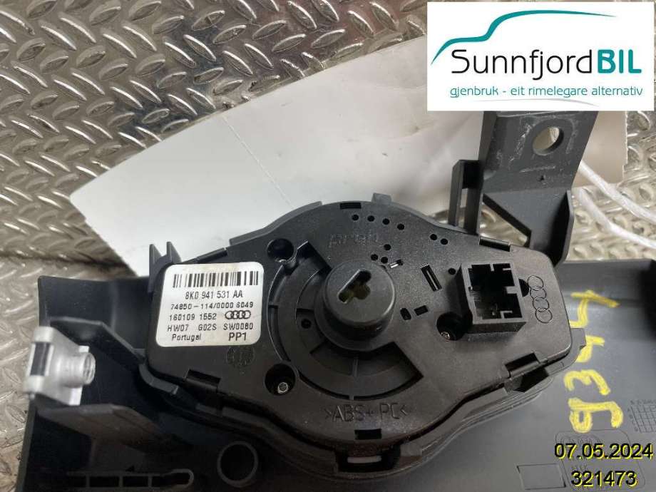 Bryter lys til Audi A4 2007-2014 (Type IV) (B8) (B8) (AUDI|8K0941531AS|8K0941531AA|)