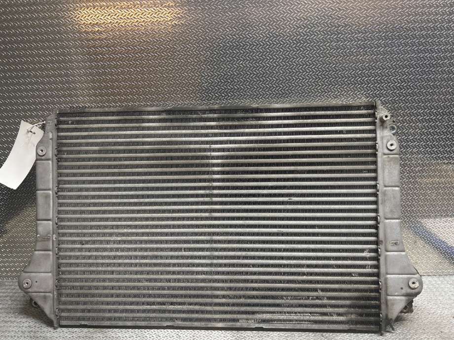 Intercooler til Toyota Avensis 2003-2008 (Type II)  (TOYOTA|179400R010|JD1271002220|JD127100-2220)